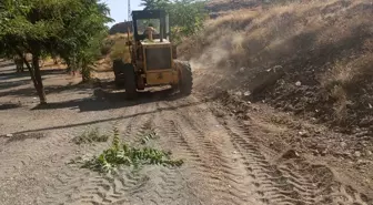 Sivrice'de Temizlik Çalışmaları Devam Ediyor