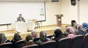 Sorgun İlçe Müftülüğü'nden Kadınlara Yönelik İlahiyat Semineri