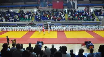 Kütahya'da Spor Toto Yıldızlar Türkiye Şampiyonası Başladı