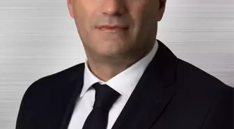 Stellantis'in Yeni CEO'su Antonio Filosa, Üst Yönetimi Belirledi