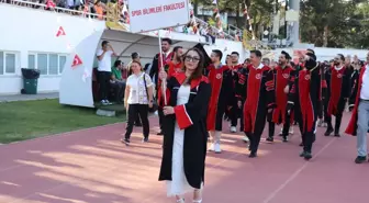 Süleyman Demirel Üniversitesi'nde Mezuniyet Töreni Coşkuyla Kutlandı