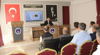 Taşova'da köy muhtarlarına yangın söndürme eğitimi verildi