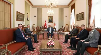 TBMM Başkanı Kurtulmuş, Atatürk Kurumu Başkanı Örs ve Ekibini Kabul Etti