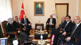 TBMM Başkanı Kurtulmuş, İYİ Parti TBMM Grubu'nu ziyaret etti Açıklaması