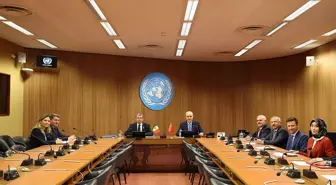 TBMM Başkanı Kurtulmuş, Moldova Mevkidaşı ile Görüşme Gerçekleştirdi