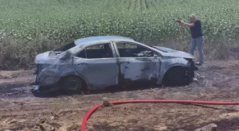Hayrabolu'da Yanan Otomobil Kullanılamaz Hale Geldi, Uyuşturucu ve Ruhsatsız Tabanca Ele Geçirildi