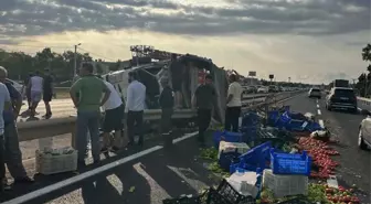 Tekirdağ'da Sebze Yüklü Kamyon Devrildi: 1 Ölü, 2 Yaralı