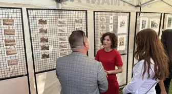 Tekirdağ'da 'Kirazın Gölgesinde 3 Kemaller' Gravür Sergisi Açıldı