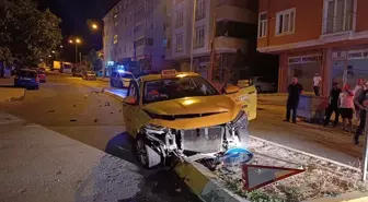 Çerkezköy'de Taksiyi Gasbeden İki Zanlı Tutuklandı