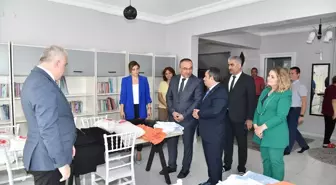 Tekirdağ'da Yükümlülerden Hayırseverlik Projesi: Kıyafetler Çocuklara Hediye Edildi