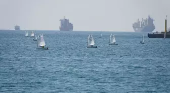 Tekirdağ'da Zafer Kupası Yelken Yarışları Başladı