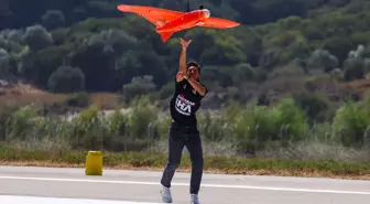 Çanakkale'de TEKNOFEST Savaşan İHA Yarışması Devam Ediyor