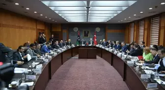 Ticaret Bakanı Bolat, Libya Ulaştırma Bakanı Şehubi ile görüştü Açıklaması