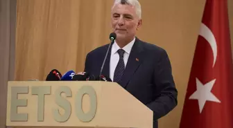 Ticaret Bakanı Ömer Bolat Erzurum'da konuştu: (1)