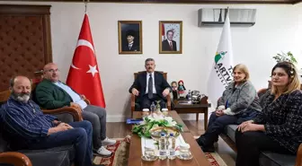 Artvin Valisi, İnternet Gazeteciliği Derneği Başkanı ile Bir Araya Geldi