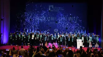 Tiran New York Üniversitesi Mezunları Eğitimlerini Değerli Buluyor