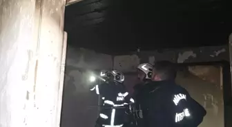 Niksar'da Yangın: Evde Hasar Meydana Geldi