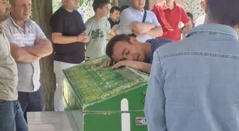 Otomobilin Çarptığı 3 Yaşındaki Efe, Toprağa Verildi