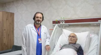 Kanser Tümörü Başarılı Ameliyatla Alındı