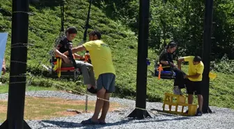 Özel Bireyler Rafting Tubing Etkinliğinde Bir Araya Geldi