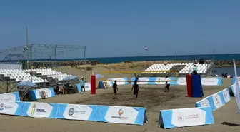 Trabzon'da Plaj Voleybolu Turnuvası Düzenlendi