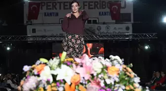 Pertek'te Geleneksel Giysilerle Moda Defilesi Düzenlendi