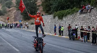 Tunceli'de MamekiFest Kapsamında Motosiklet Akrobasi Gösterisi
