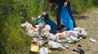 Tunceli Munzur Vadisi Milli Parkı'nda Temizlik Çalışması