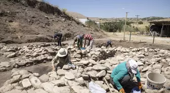 Tozkoparan Höyüğü'nde Kurtarma Kazıları Yeniden Başladı