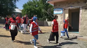 Türk Kızılay Gönüllüleri, Dumlusu Köyü Okulunu Yeniledi