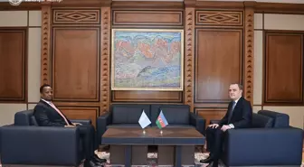 Azerbaycan ve Somali Arasındaki İlişkiler Güçleniyor