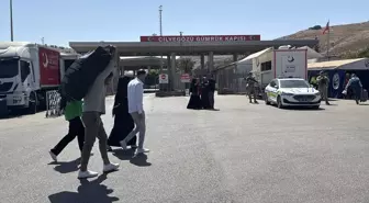 Suriyelilerin Kalıcı Dönüşleri Cilvegözü Sınır Kapısı'ndan Devam Ediyor