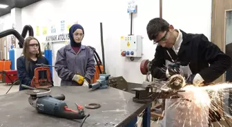 YÖK'ten Meslek Yüksekokullarına Yeni Eğitim Modeli
