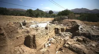 Gökçeada'da 8 bin 800 yıllık mimari yapılar keşfedildi