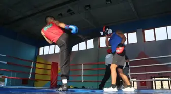 Türk ve Azerbaycan Savate Milli Takımları Dünya Şampiyonası İçin Hazırlanıyor