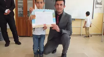 Ulaş'ta 877 Öğrenci Karne Heyecanı Yaşadı