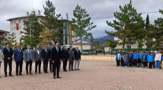 Sivas'ın Ulaş İlçesinde İlköğretim Haftası Kutlandı