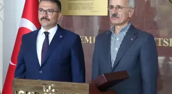 Bakan Uraloğlu Iğdır'da Valiliği ve AK Parti İl Başkanlığını Ziyaret Etti