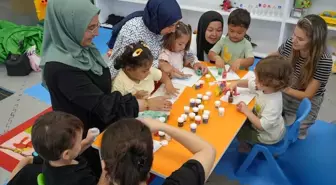 Ümraniye'de 'Aile Yılı' Kapsamında Anne Çocuk Atölyeleri Düzenlendi