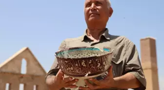 Harran'da 9 Asırlık Seramik Tören Kabı Bulundu