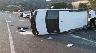 Uşak'ta Trafik Kazası: 1 Ölü, 4 Yaralı