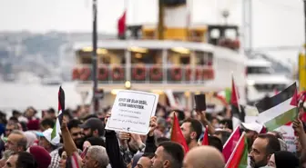Üsküdar'da Filistin İçin Yürüyüş Düzenlendi