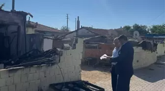Kaymakam Köken, Yangın Mağduru Aileleri Ziyaret Etti