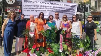 Uzunköprü Kaymakamı Öğrencilere Destek İçin Tebrik Çiçeklerini Satışa Çıkardı