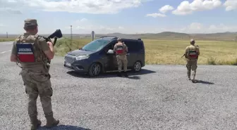 Van'da 101 Şüpheli Yakalandı, 23'ü Tutuklandı