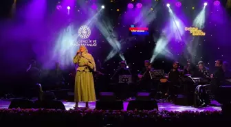 Van'da Gençler Arası Kültür Sanat Yarışmaları Devam Ediyor