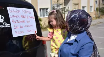 Van'da Kızının Doğum Günü İçin Trafikte Konvoy Oluşturdular