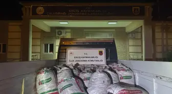 Van'da Kaçak Avlanmaya Geçit Yok: 2 Ton İinci Kefali Ele Ge geçirildi