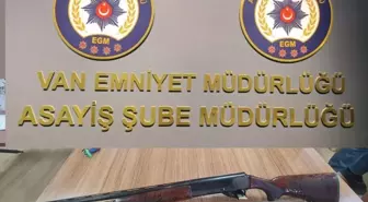 Van'da Kaçakçılık Operasyonu: 44 Şüpheli Gözaltına Alındı, 3'ü Tutuklandı