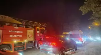 Bahçesaray'da Çaya Düşen Genç Kız Hayatını Kaybetti